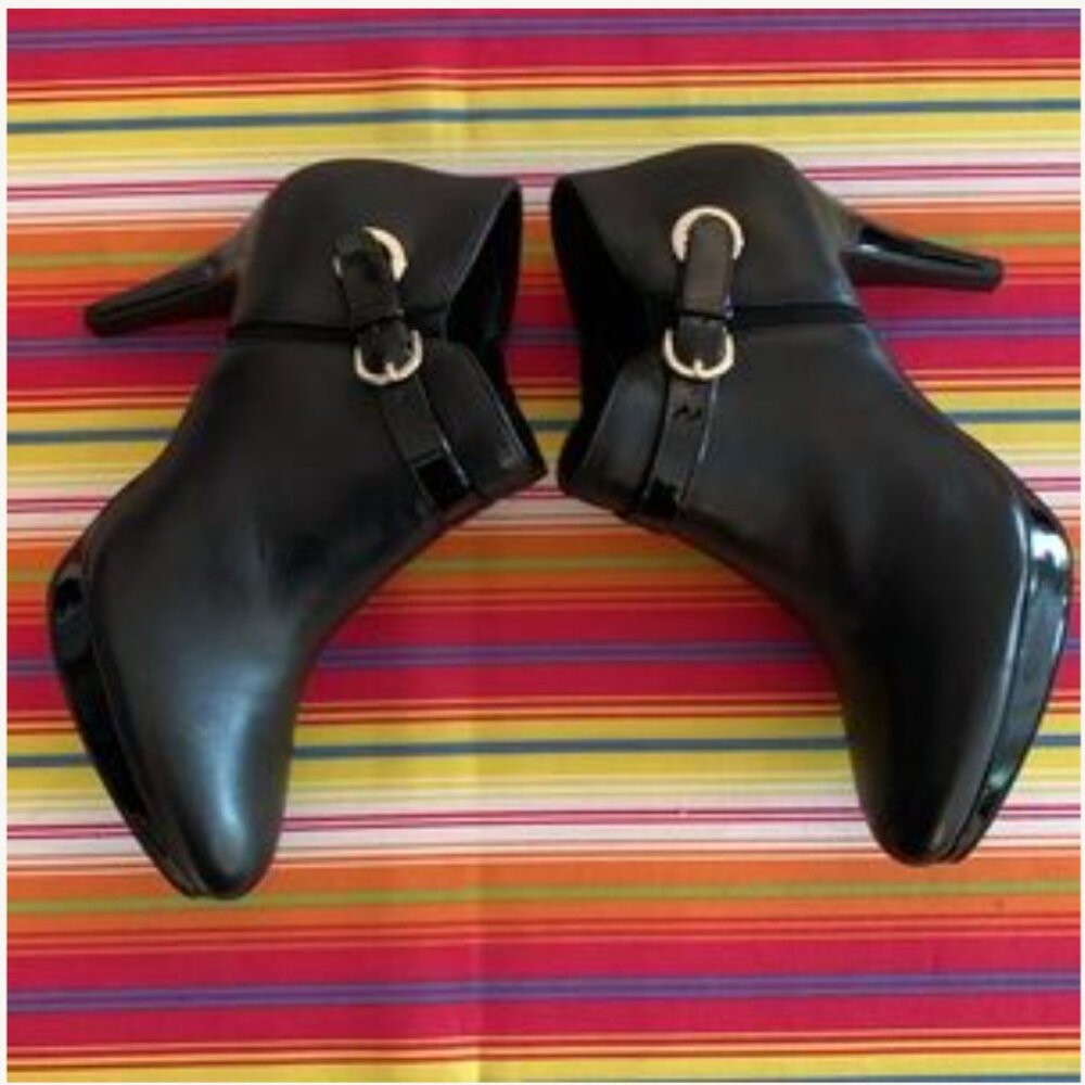NEW! NEVER WORN Bandolino High Heel Ankle Booties Sz 8